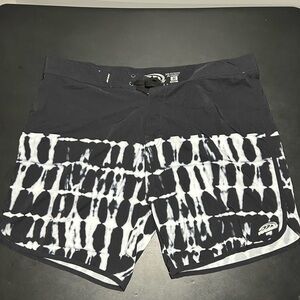Pipeline Black White Tie Dye Swim Trunks Size 44